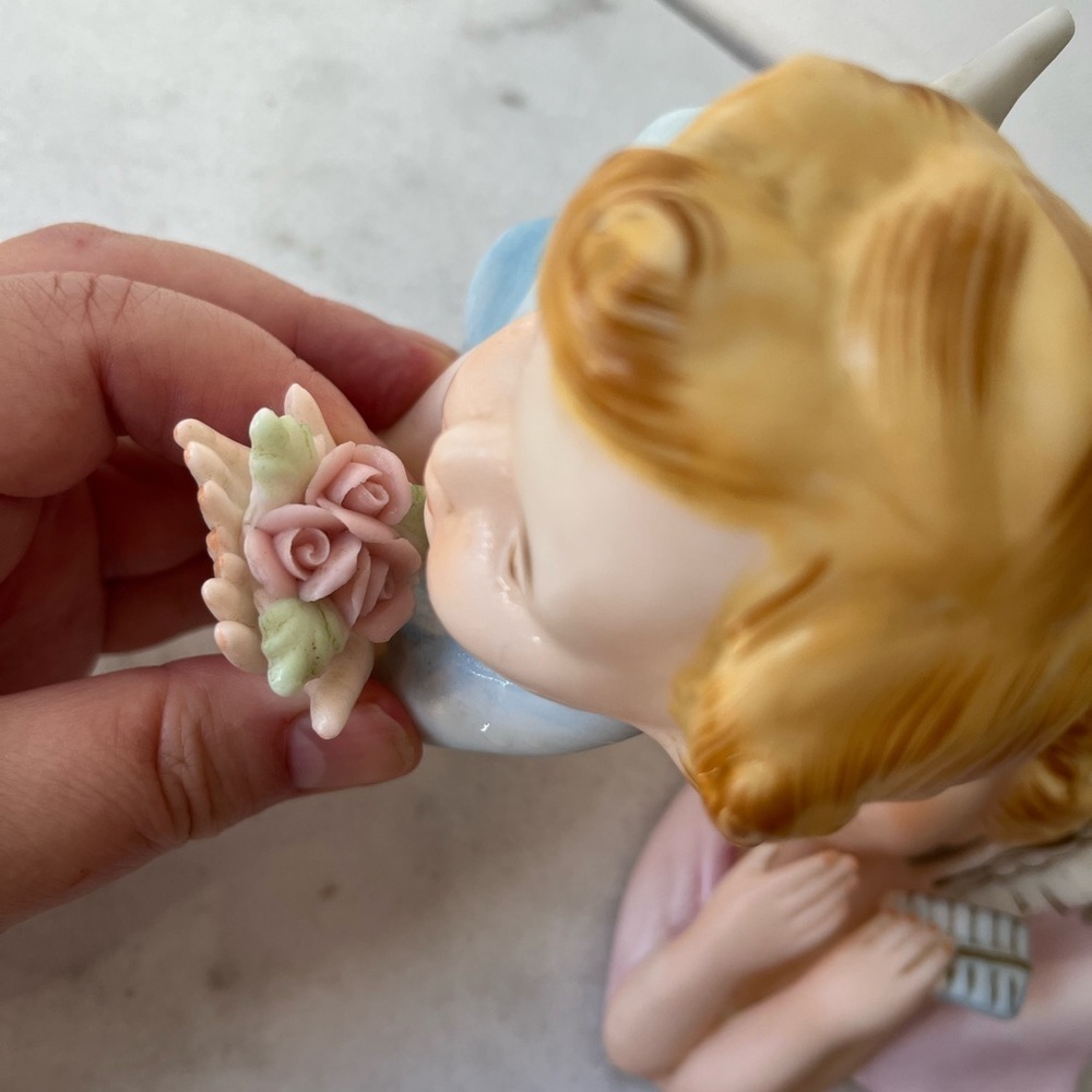 2 Vintage Napco Bisque Angel Cherubs Figure Wall Plaques Boy Girl 5” - Picture 5 of 10